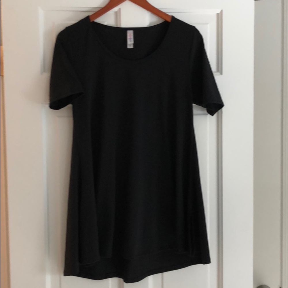LulaRoe Perfect T